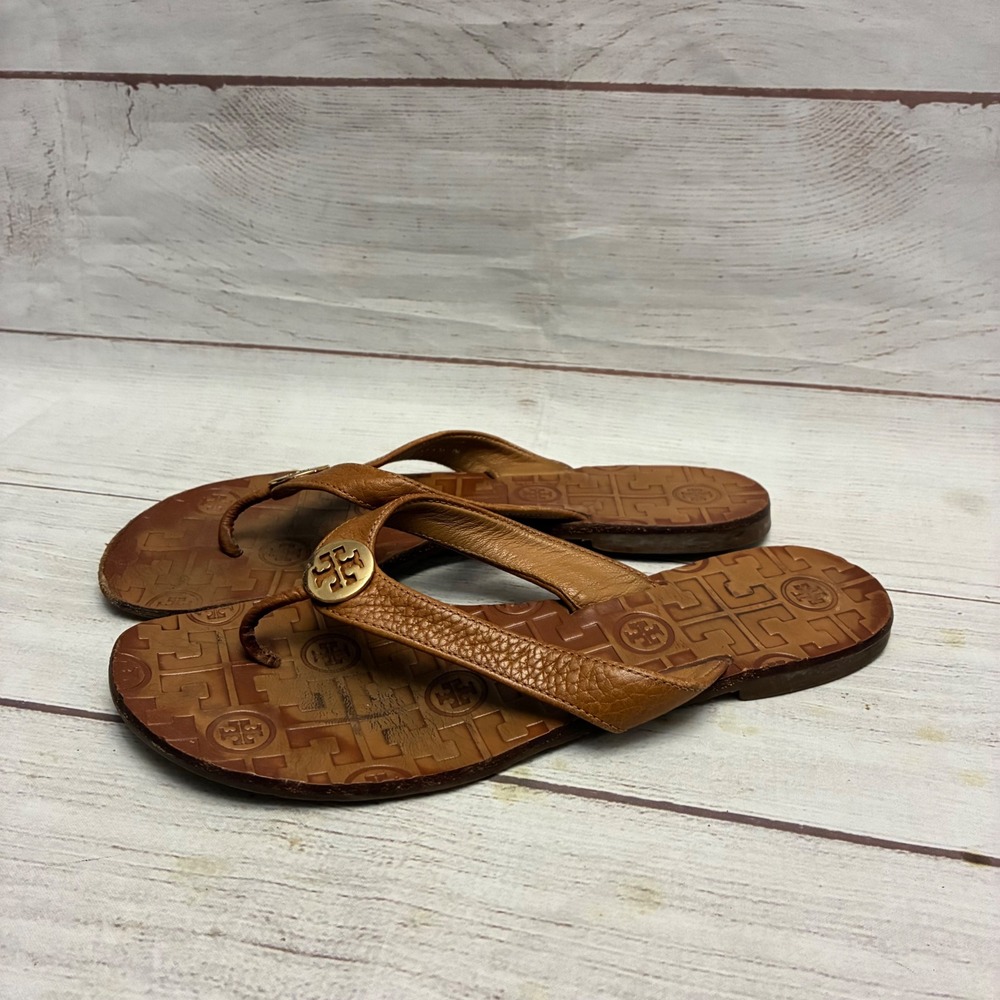 Tory Burch Thora Thong Sandals Womens 7.5 Tan Leather Embossed Logo
